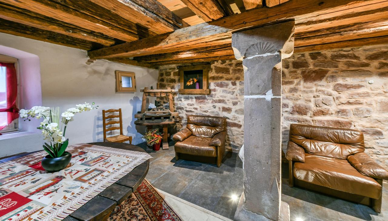 Porte Des Pucelles Villa Ribeauvillé Eksteriør billede